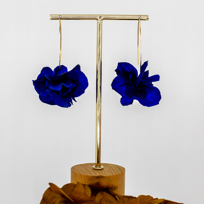 Boucles d'oreilles - tiges pétales bleus roi